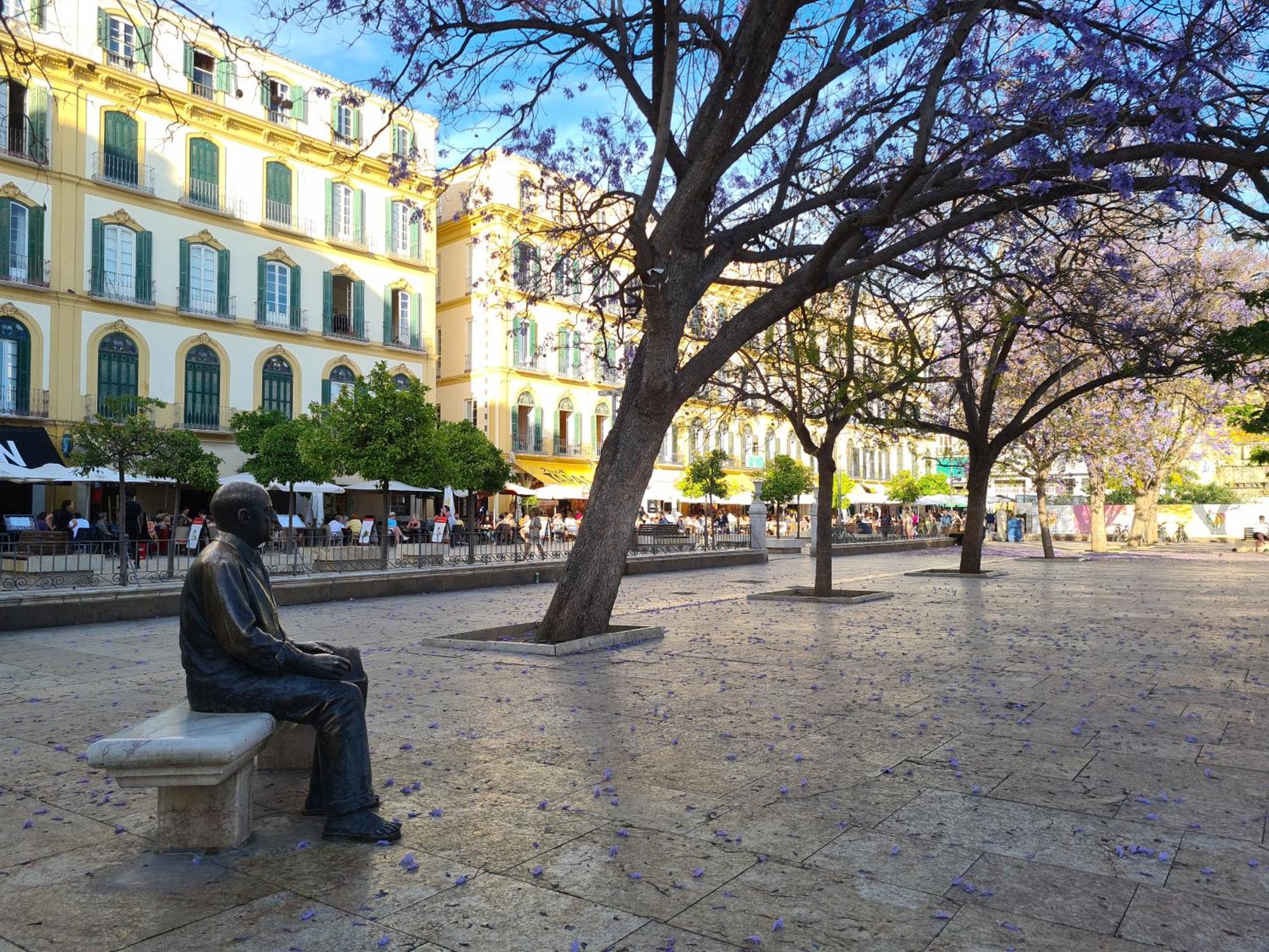 Private Rooms In Historic Building On The Square Malaga Ngoại thất bức ảnh